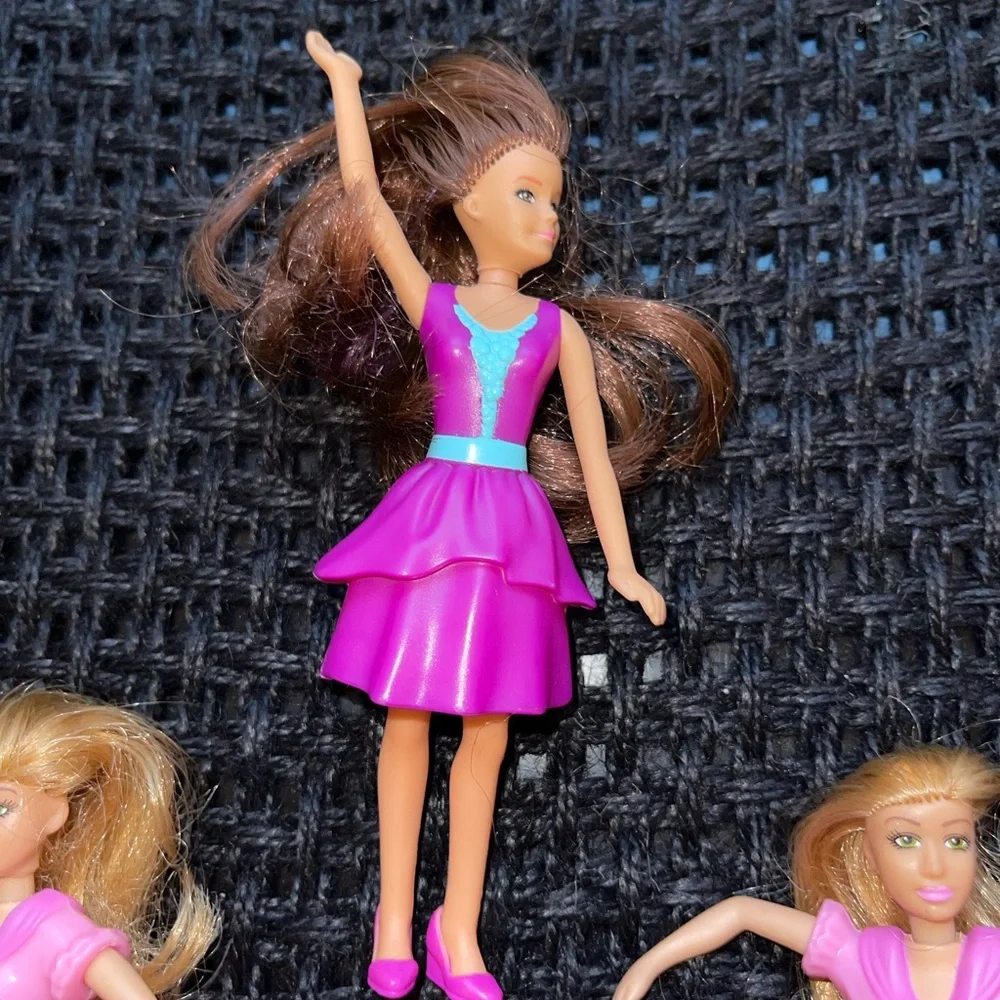 McDonald’s Dancing‎ Barbie Bundle (6)